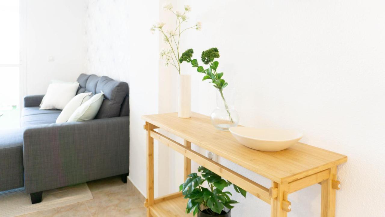 Carvajal Apartment Parking Malaga ベナルマデナ エクステリア 写真
