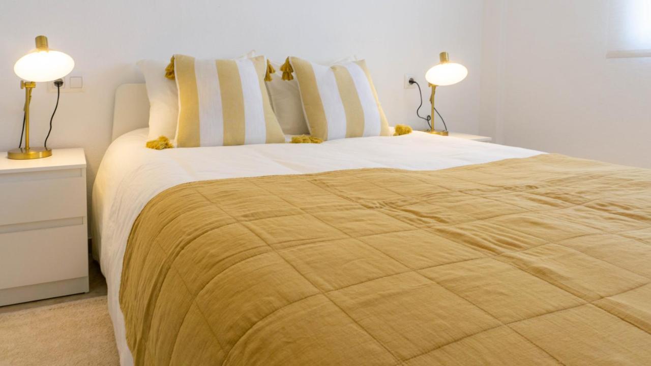 Carvajal Apartment Parking Malaga ベナルマデナ エクステリア 写真